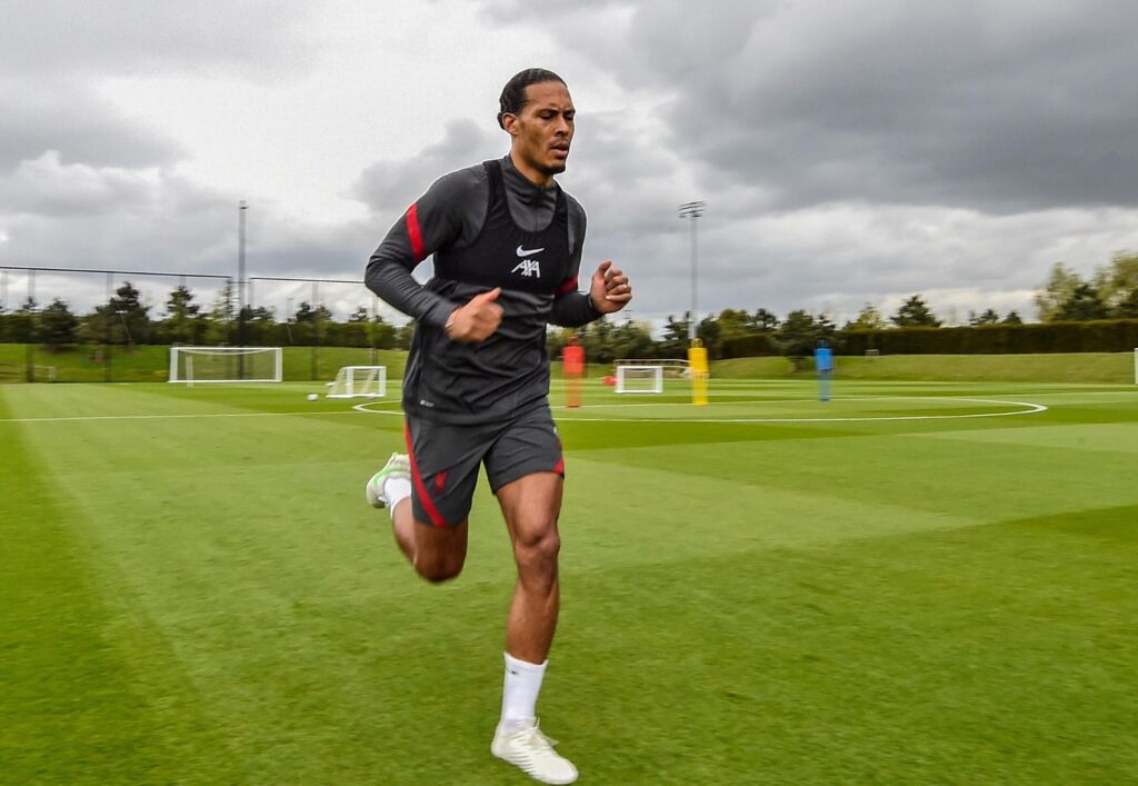 Μπαίνει φουλ στην προετοιμασία ο Φαν Ντάικ!