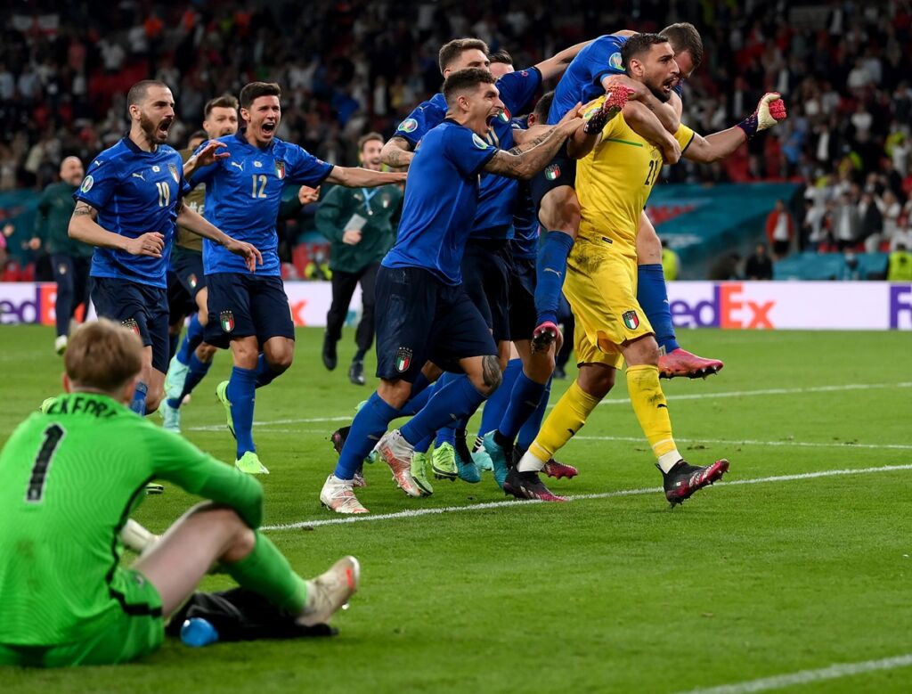 Ούτε φέτος πήγε σπίτι, πρωταθλήτρια η Ιταλία! (vid)