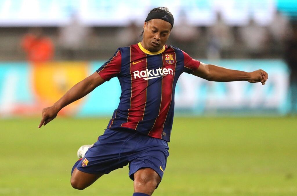 Aγνή μαγεία από τον Ροναλντίνιο ακόμη και στα 41 του (vid)