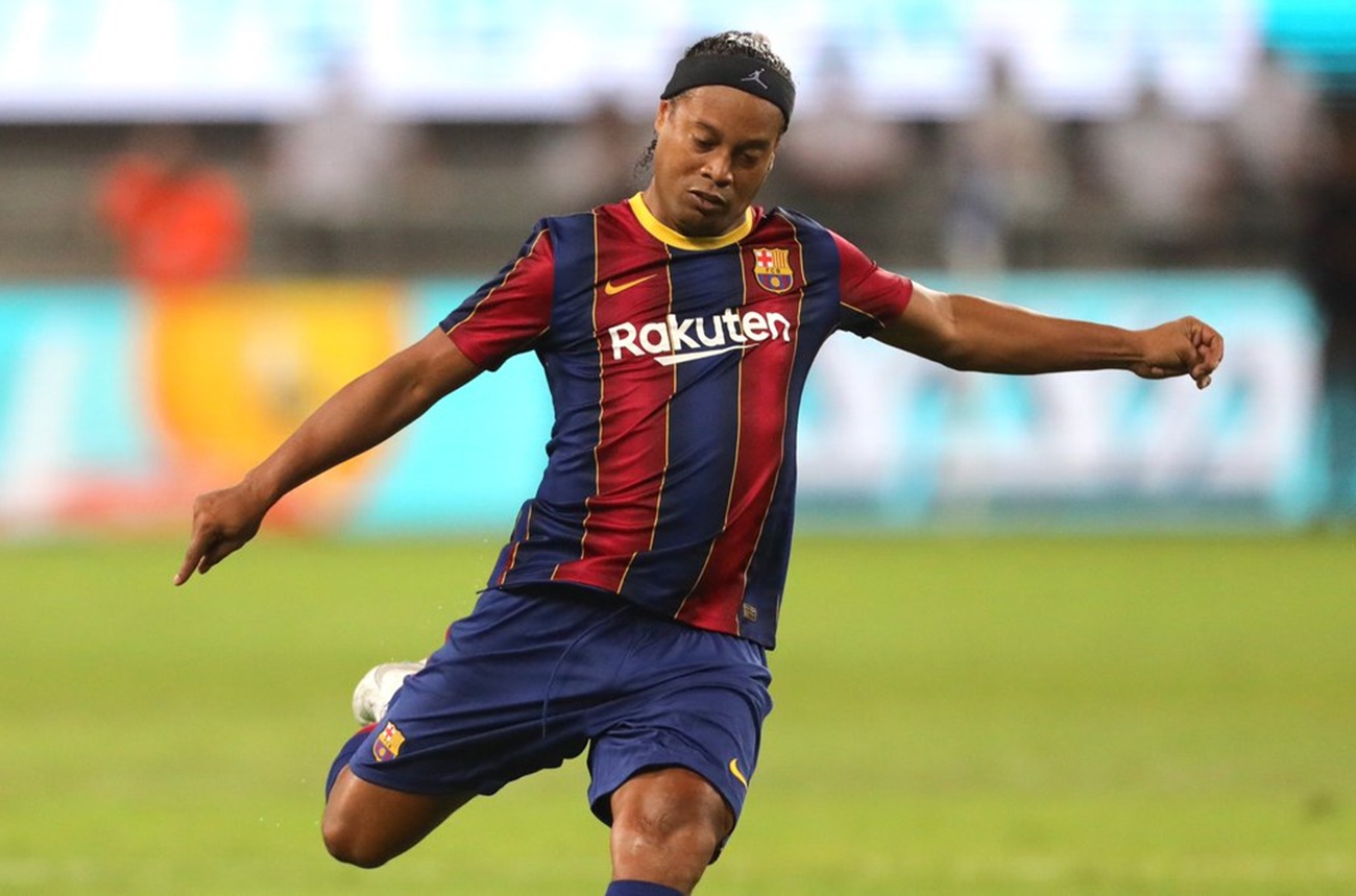 Aγνή μαγεία από τον Ροναλντίνιο ακόμη και στα 41 του (vid)