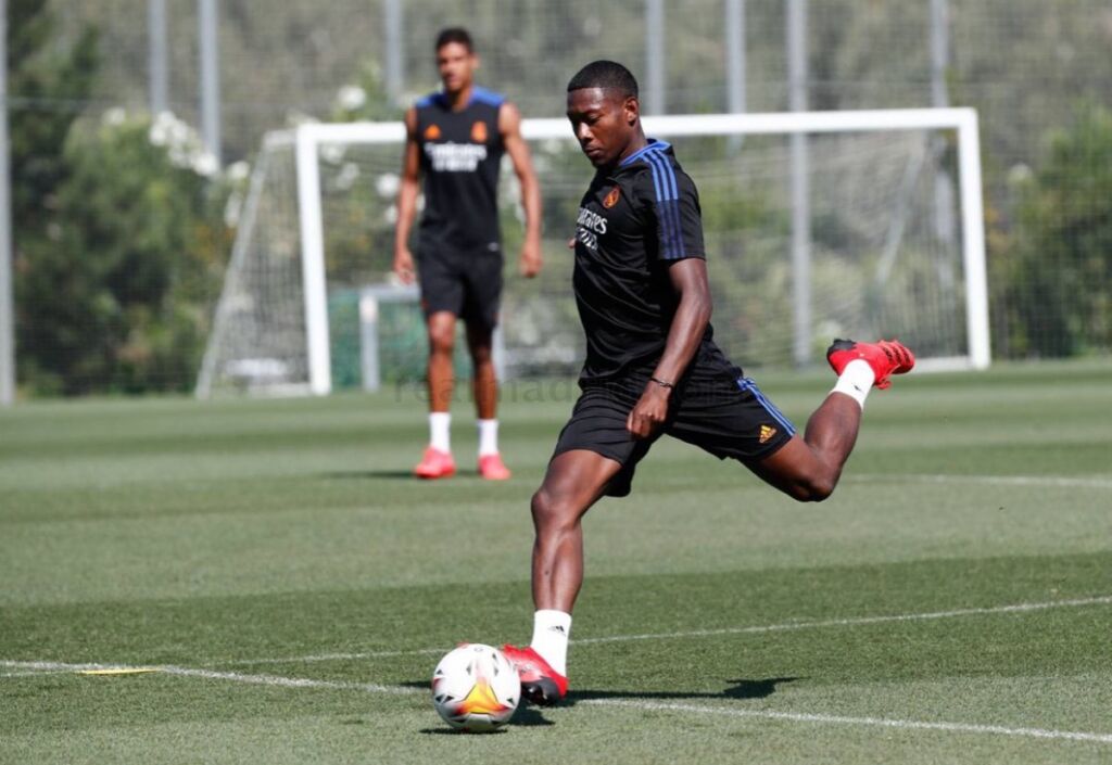 Επιβεβαιώθηκε ο… «τρομακτικός» μισθός του Αλάμπα!