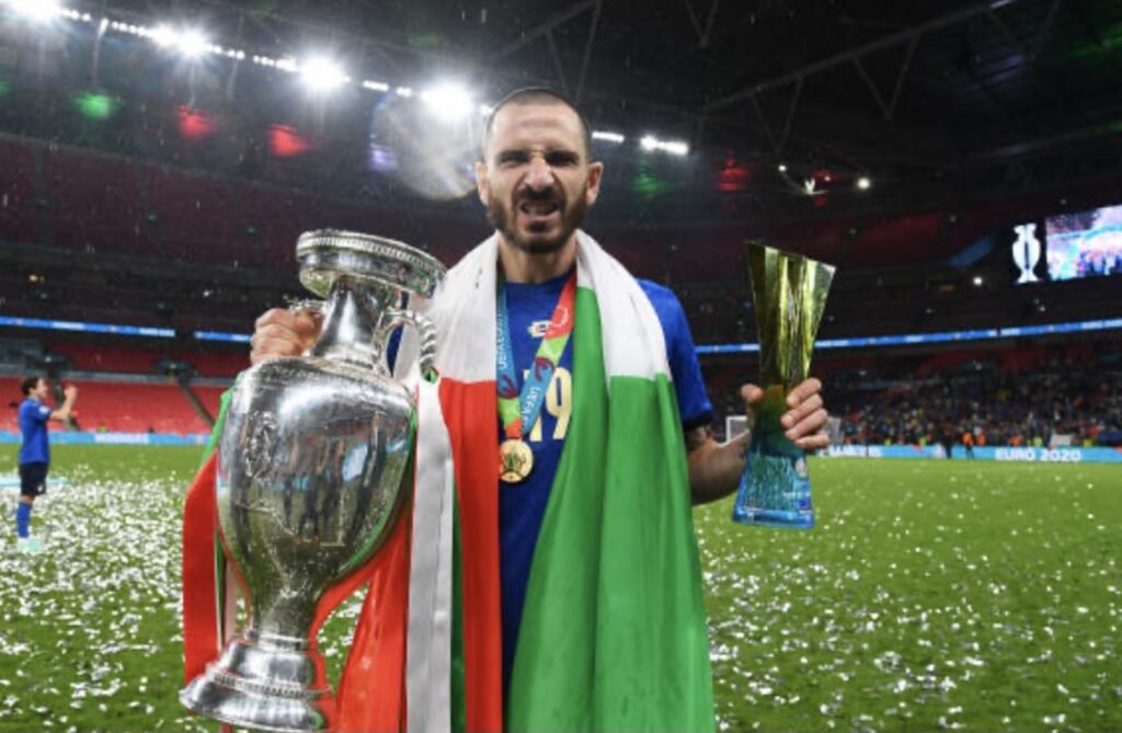 Μπονούτσι: «Μας είχαν ζαλίσει με το it’s coming home» (vid)