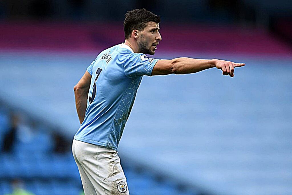 «Δένει» τον Ντίας με… χρυσάφι η Σίτι!