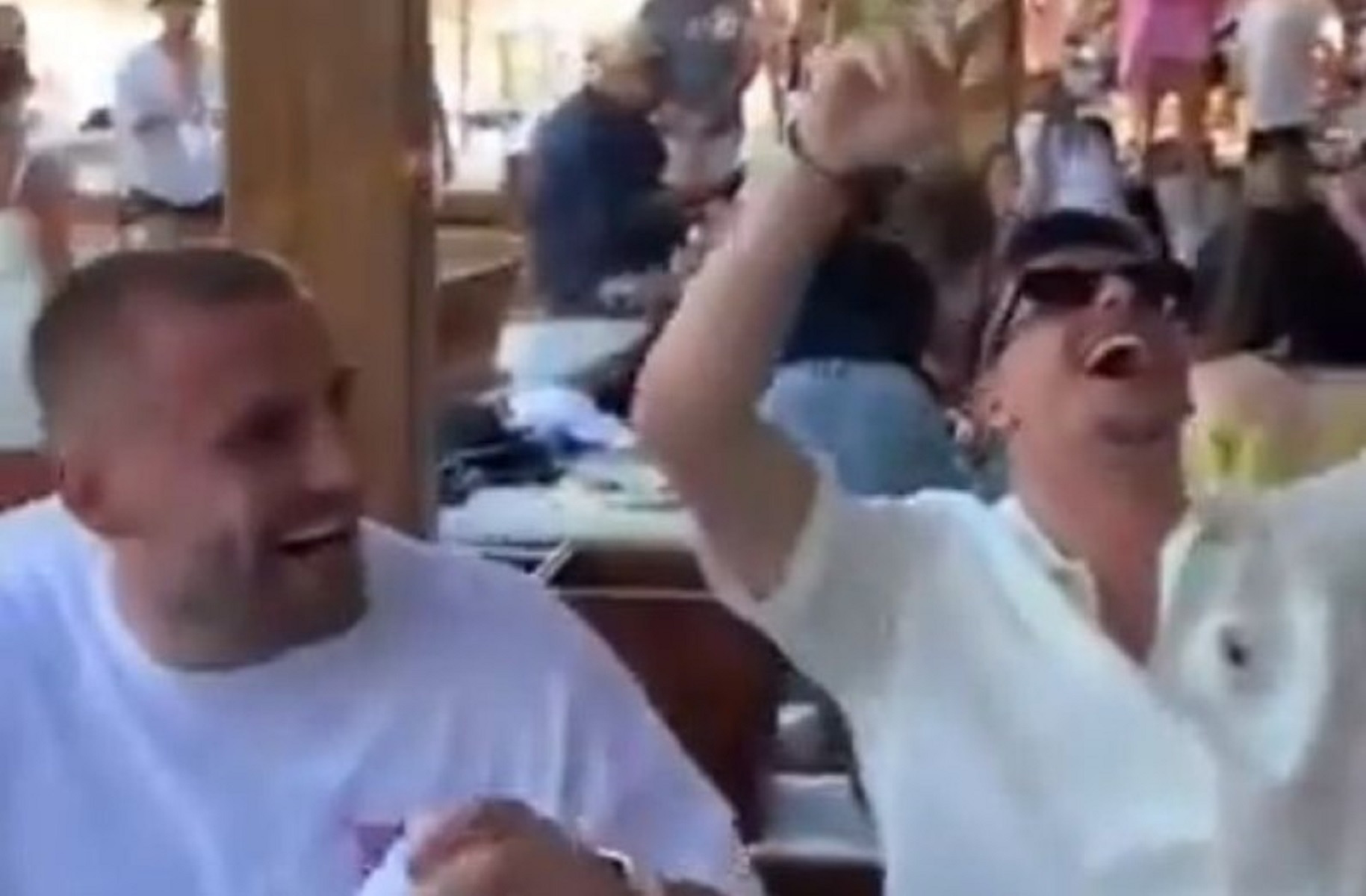 Η… μισή Αγγλία ξεφαντώνει στη Μύκονο! (vid)