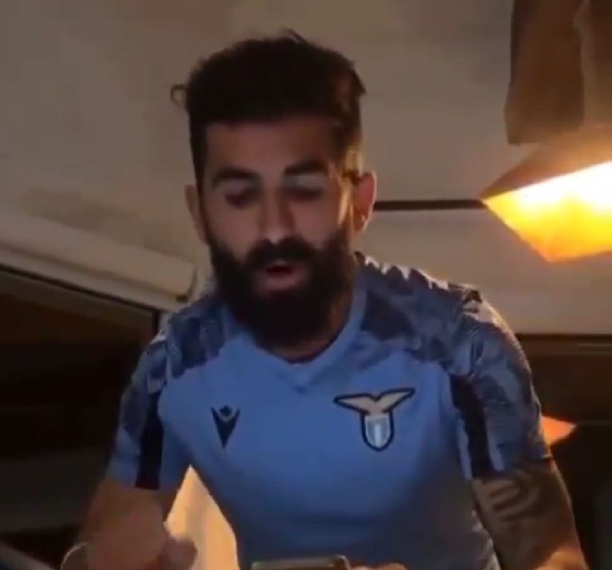 Το… Bella Ciao του Χισάι δίχασε τη Λατσιο! (vid)