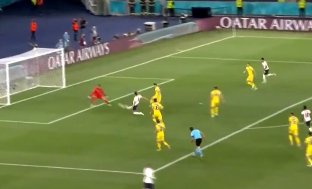 Μύρισε… αίμα ο Κέιν – Γκολ και μπροστά η Αγγλία (vid)