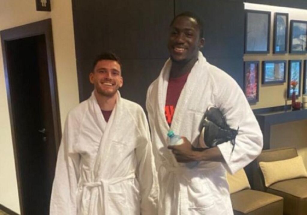 Ρόμπερτσον και Κονατέ δίνουν ρέστα με τα… μπουρνούζια τους!