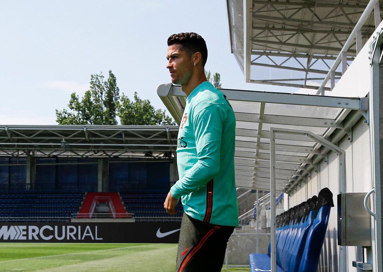 Ο Κριστιάνο βγήκε παγανιά στις… θάλασσες! (pic)