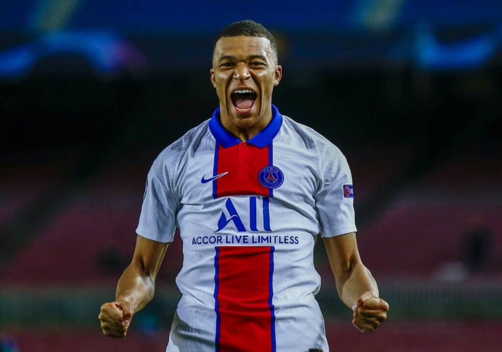 Η Παρί πουλάει τη… μισή ομάδα για χάρη του Μπαπέ!