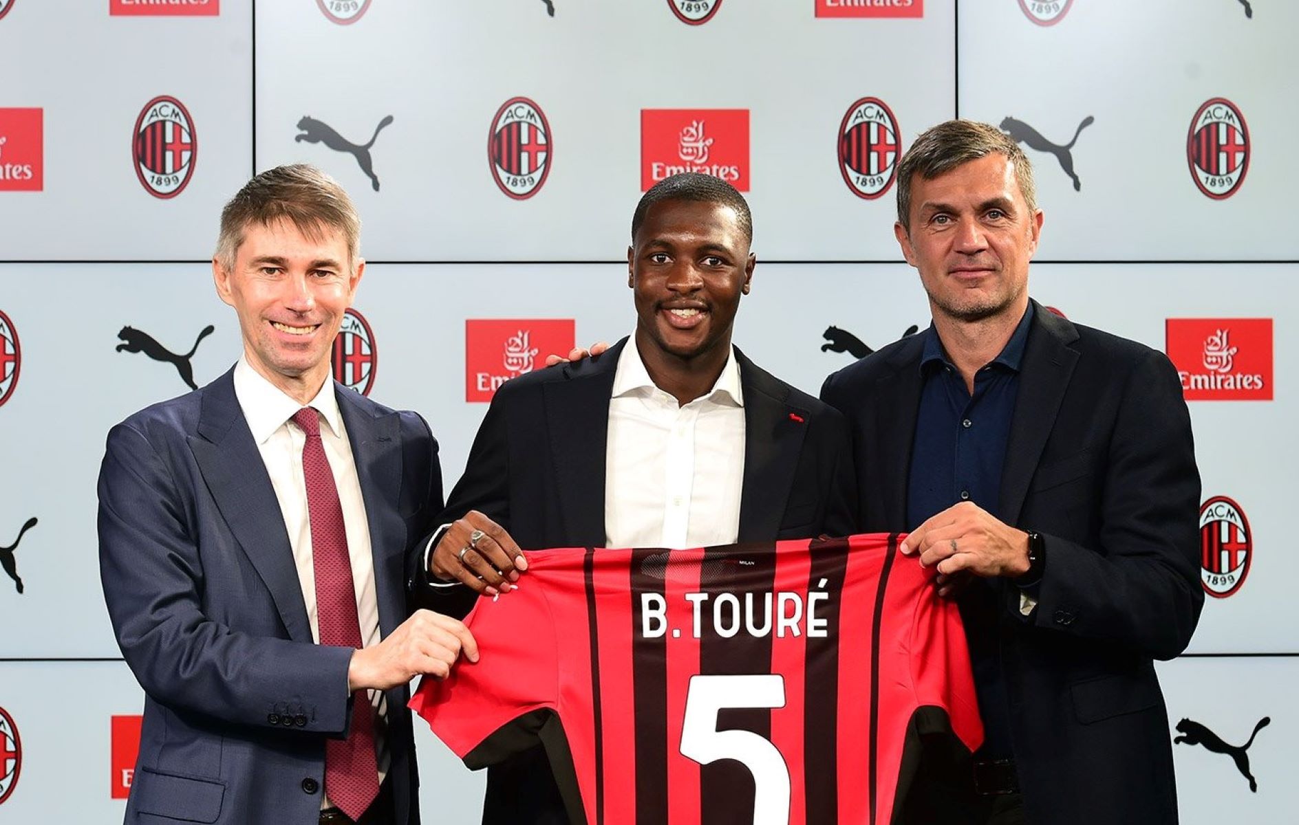 ΕΠΙΣΗΜΟ: Μπαλό – Τουρέ 4ετίας στο Μιλάνο (pics)
