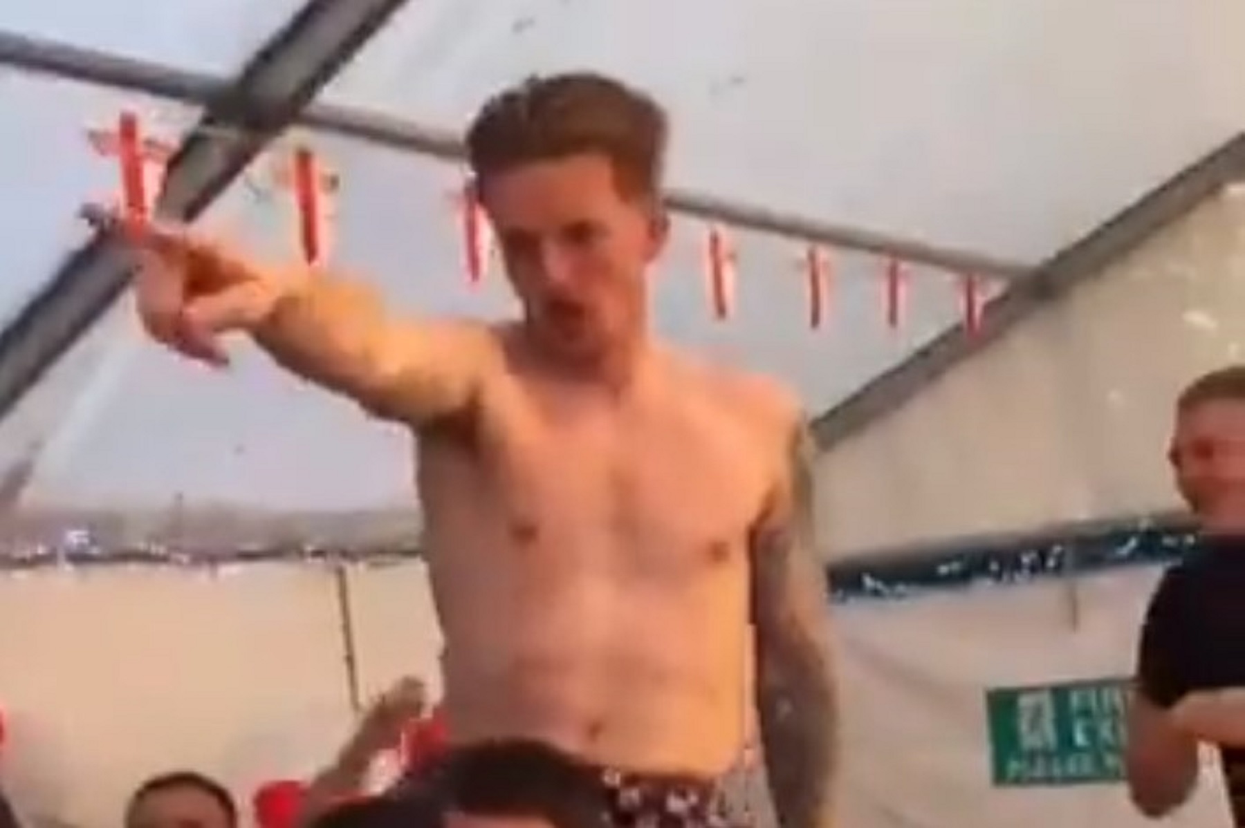 Το Euro τελείωσε και ο Πίκφορντ… ξεσάλωσε! (vid)