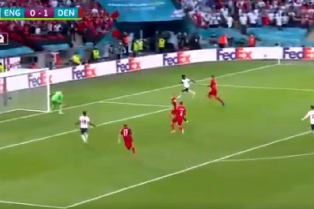 Χαμός στο «Γουέμπλεΐ»: Ισοφάρισε με αυτογκόλ η Αγγλία (vid)