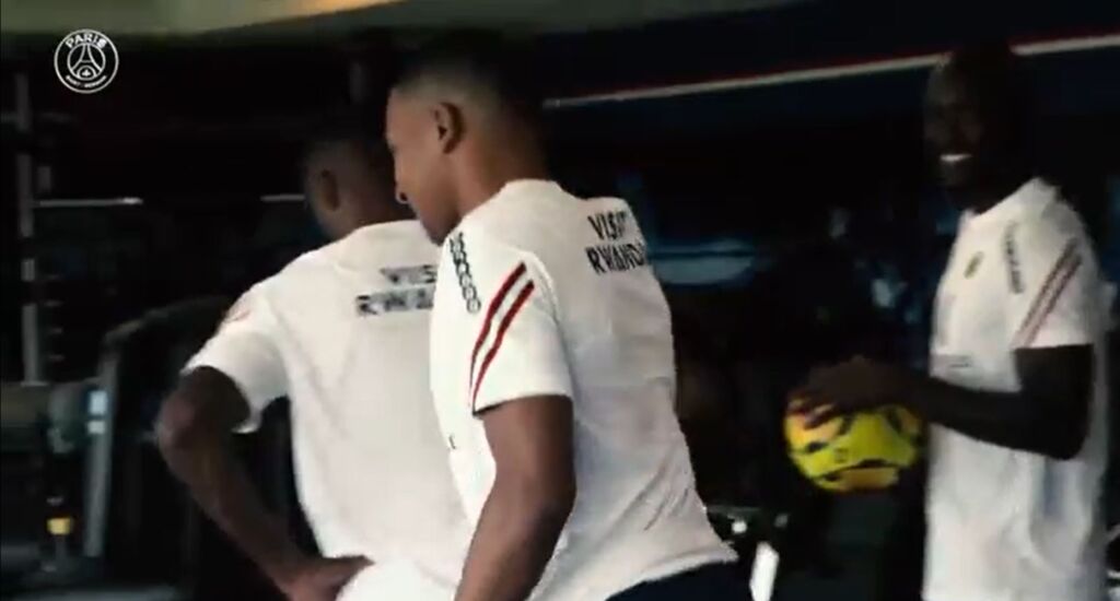 Ο Βαϊνάλντουμ κέρδισε τον Μπαπέ και έφαγε φάπα από τον Γάλλο! (vid)