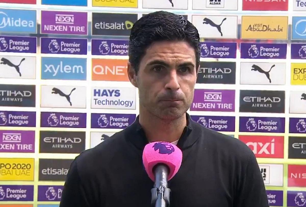 Ξεκάθαρα άβολος ο Αρτέτα, απαντούσε μονολεκτικά (vid)