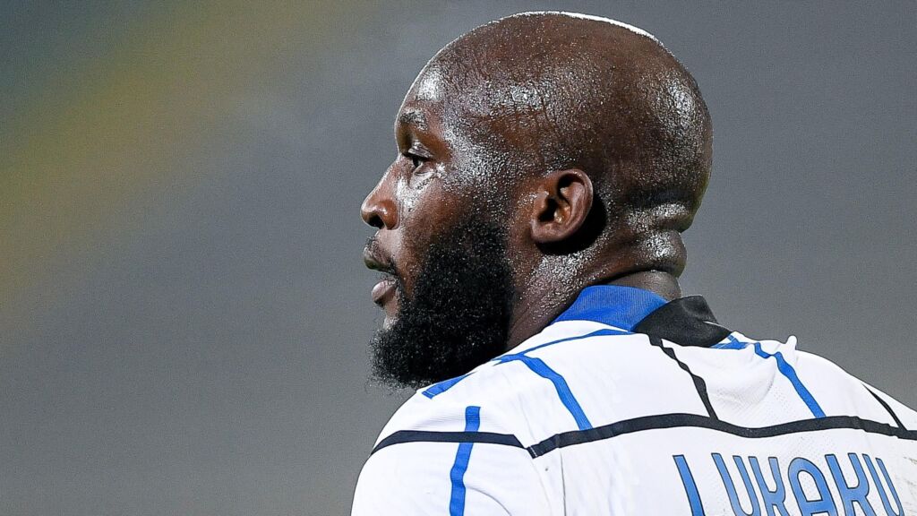 Το… καταραμένο «εννιά» της Τσέλσι προκαλεί τον Λουκάκου