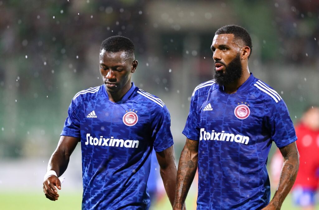 Λύγισε στα πέναλτι ο Ολυμπιακός και αποκλείστηκε