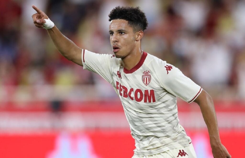 Ανανέωσε το «αστεράκι» της για να μην το χάσει η Μονακό!