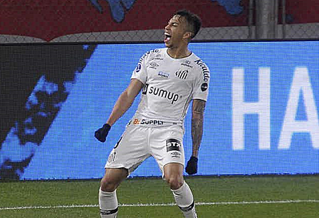 H Σάντος ανακοίνωσε τη μεταγραφή του «διαμαντιού» της στη Γιουβέντους