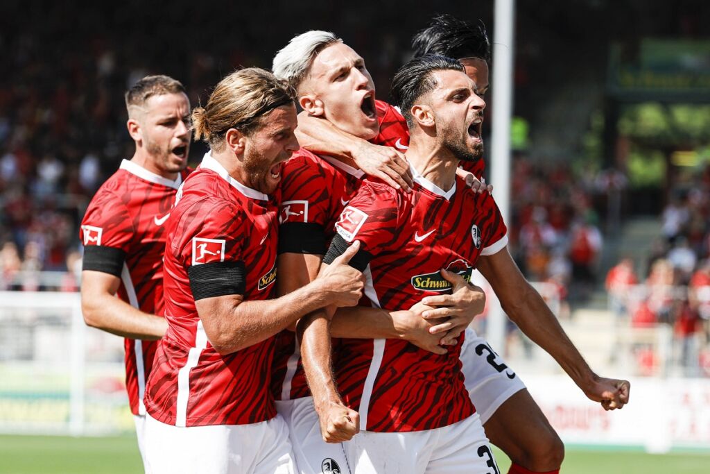 Φράιμπουργκ και Γκρίφο έριξαν την Ντόρτμουντ στον… τοίχο! (vid)