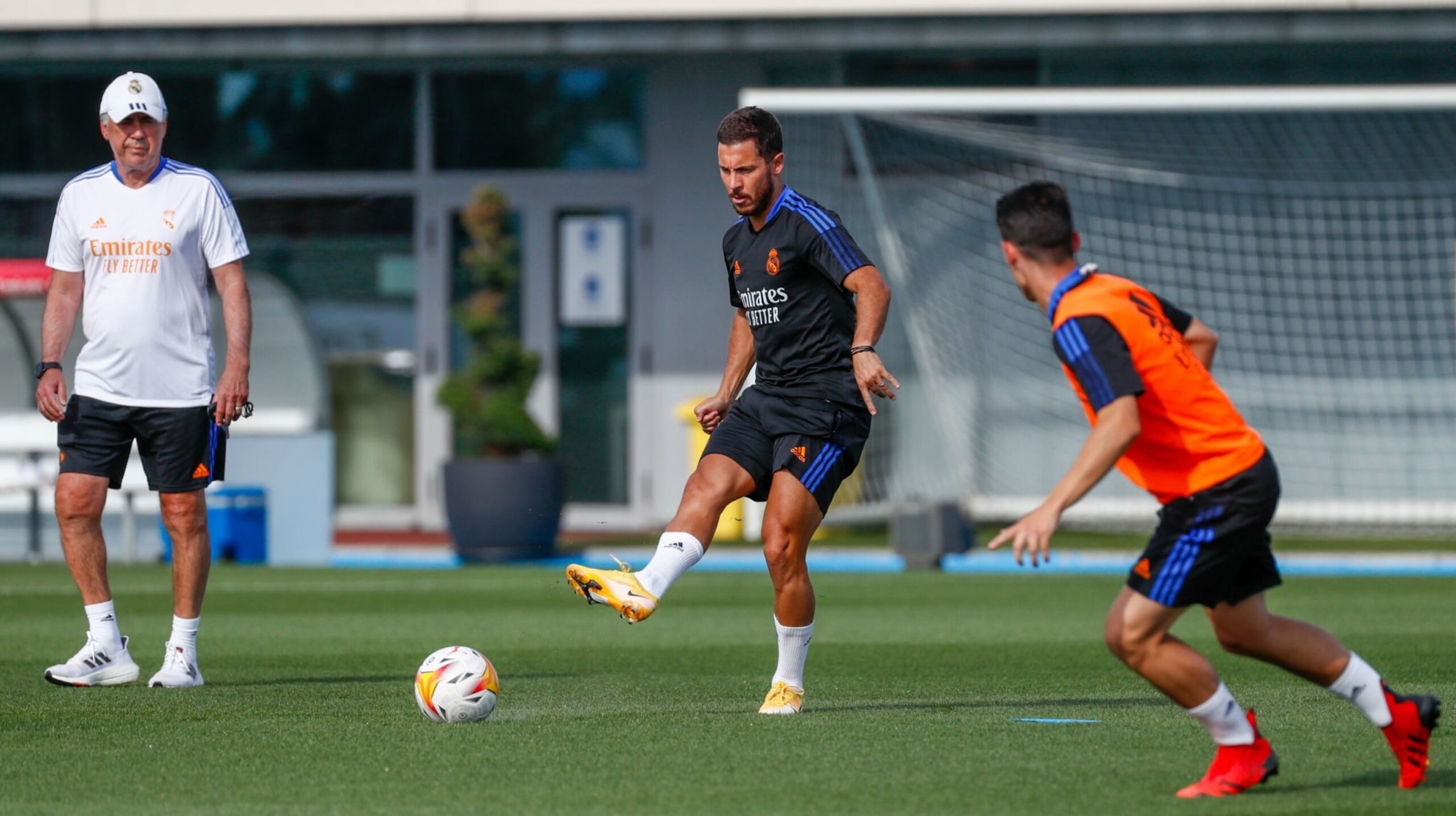 Ο Αζάρ εντυπωσιάζει κάθε μέρα τους γιατρούς της Ρεάλ!