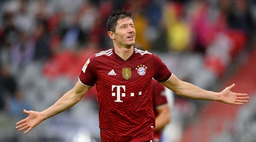 Προσωπικό ρεκόρ σερί γκολ ο «πιστολάς» Λεβαντόφσκι!