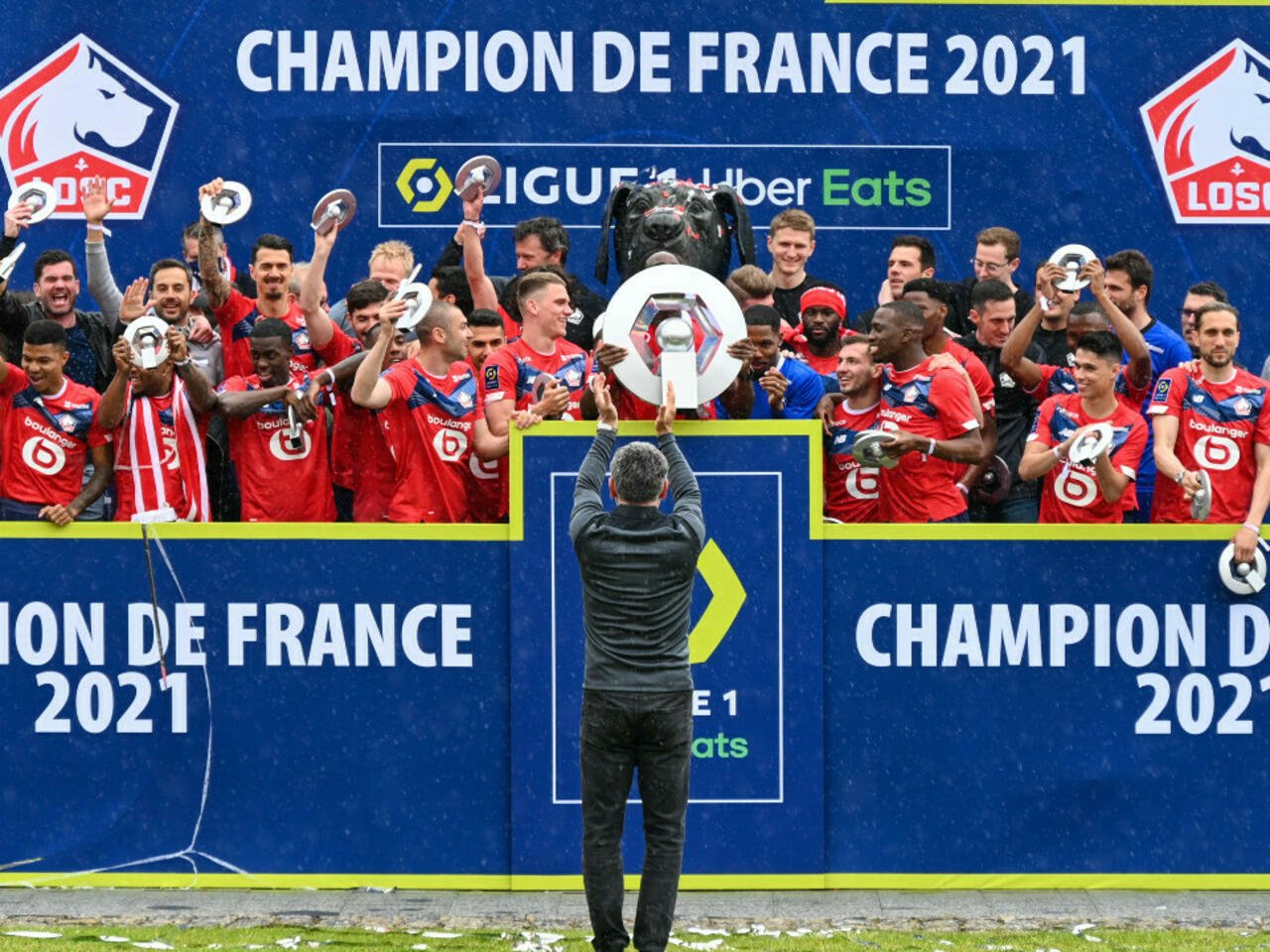 Αντιδράσεις από Λιλ για τις μεταγραφές Παρί: «Το FFP για κάποιους δεν… δουλεύει»