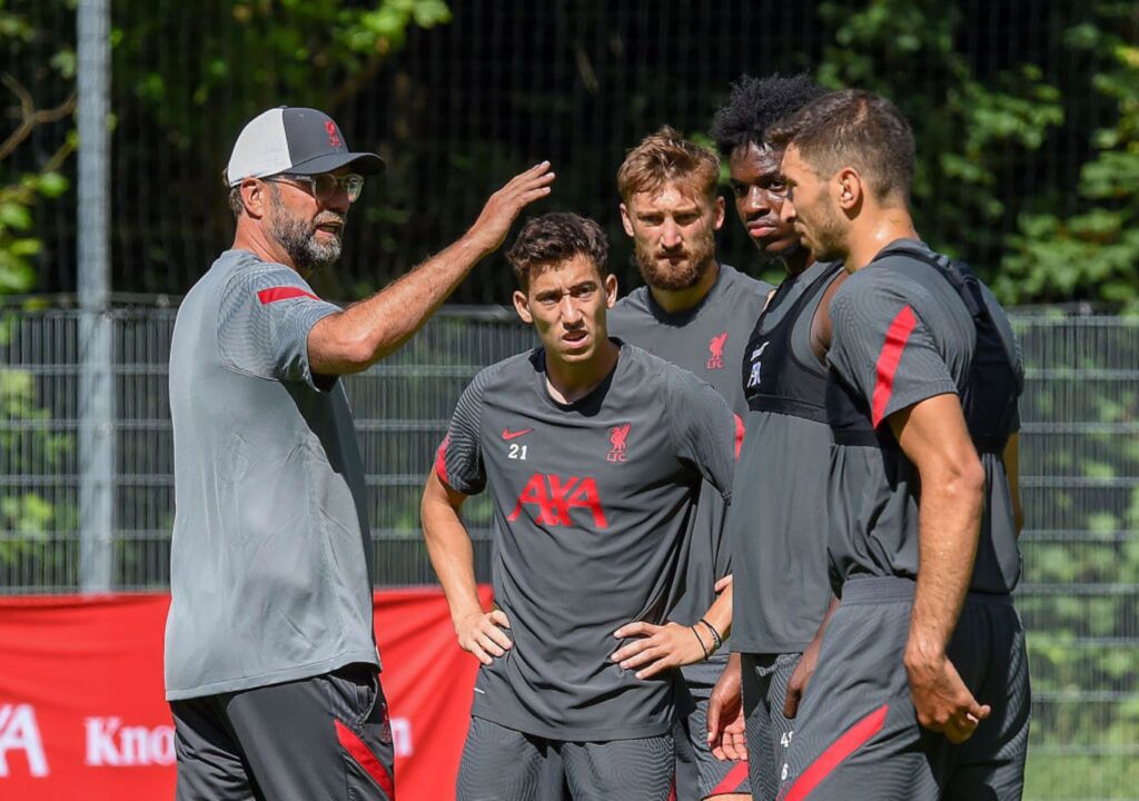 Ο Τσιμίκας και άλλοι τέσσερις «κομμένοι» του Κλοπ!