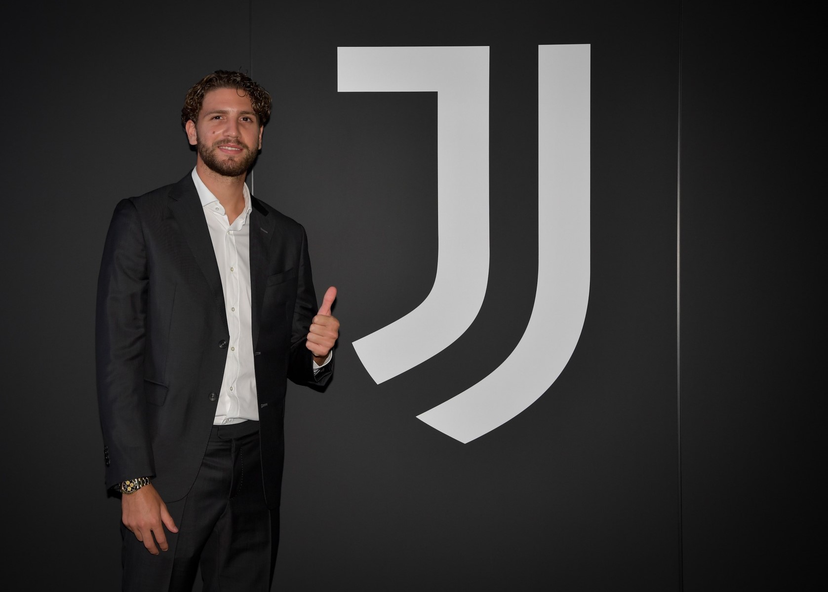 CEO Σασουόλο: «Η Άρσεναλ μας έδινε περισσότερα, αλλά ο Λοκατέλι…»