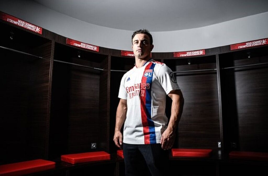 Επίσημο: Κάτοικος Λιόν ο Χερντάν Σακίρι (pic&vid)