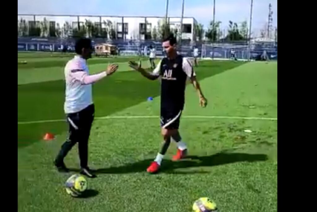 Η πρώτη προπόνηση του Μέσι στα χρώματα της Παρί (vid)