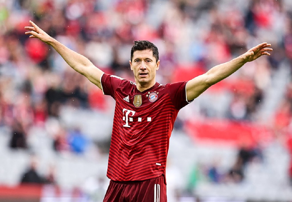 Δεν σταματάει πουθενά και ποτέ ο Λεβαντόφσκι!