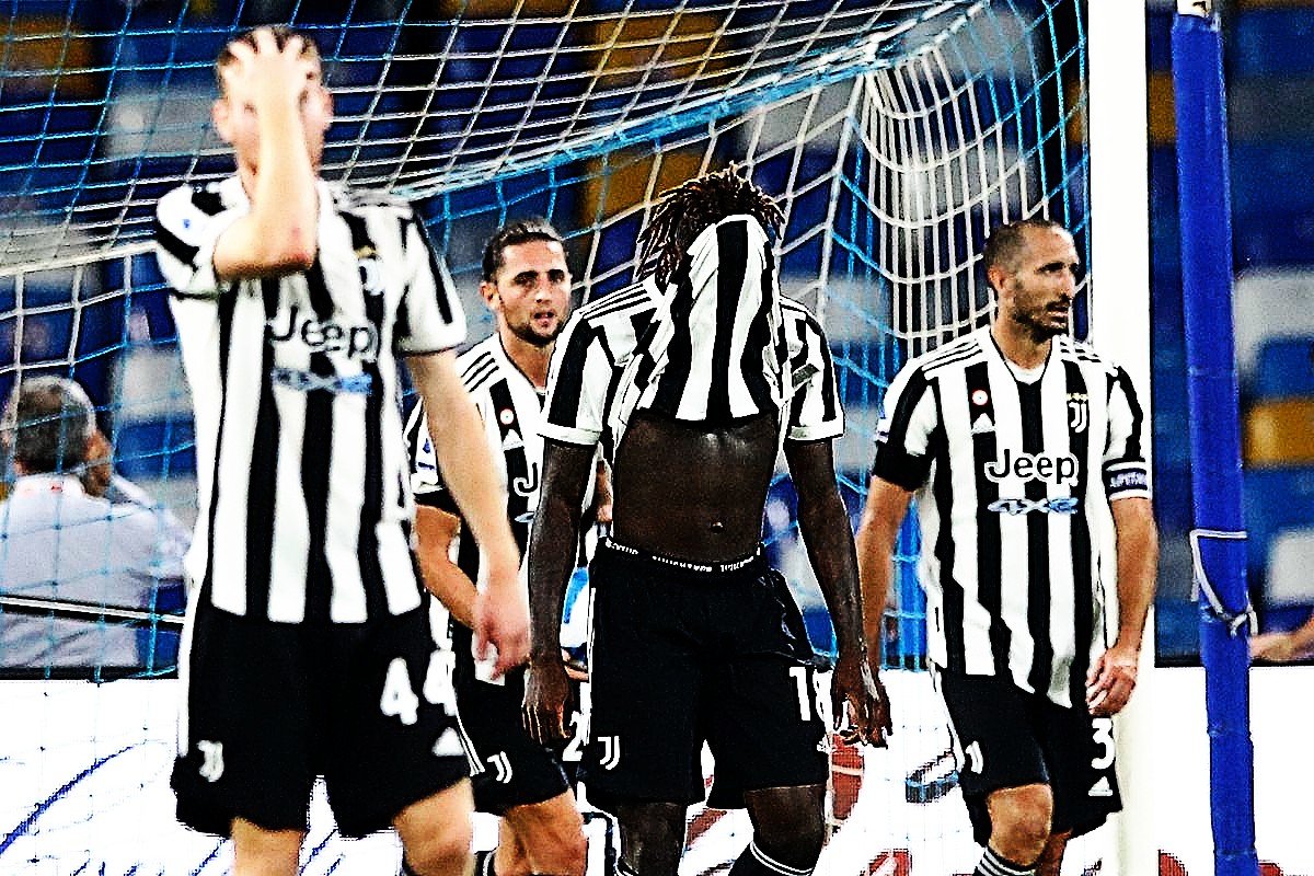 Ο Κριστιάνο κράταγε όρθια μια ελλαττωματική Γιουβέντους!