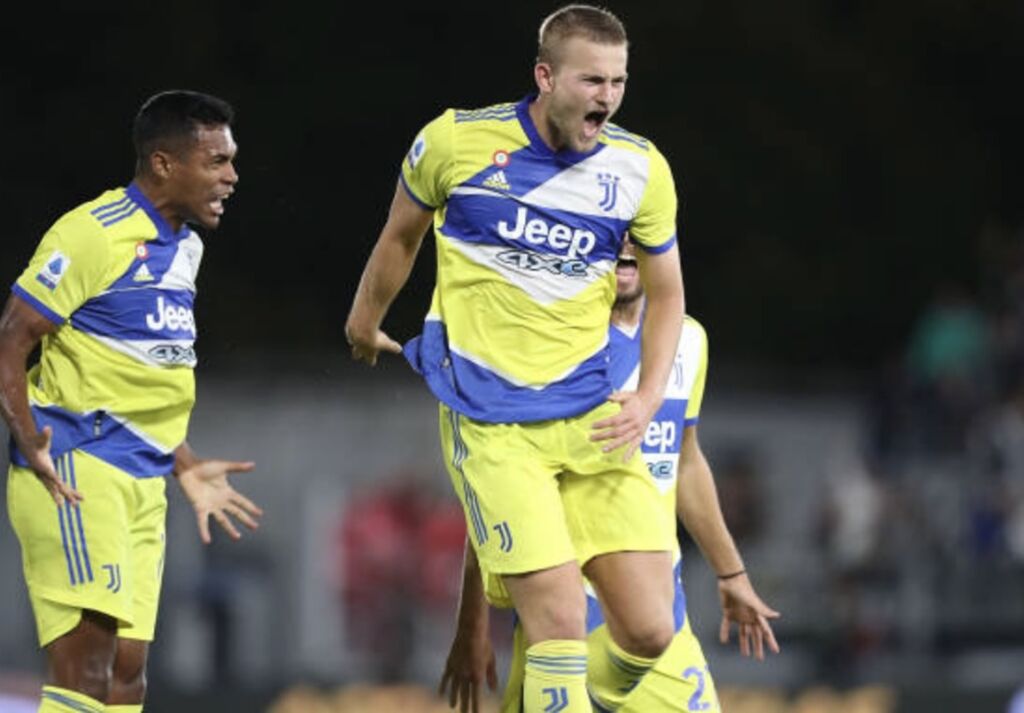 Ντε Λιχτ: «Δεν είμαστε η… Γιουβέντους πια»