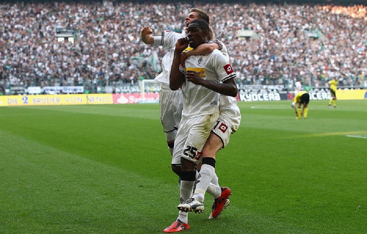 Σκέτη ζάχαρη ο… Ζακάρια «εκτέλεσε» την Ντόρτμουντ! (vid)