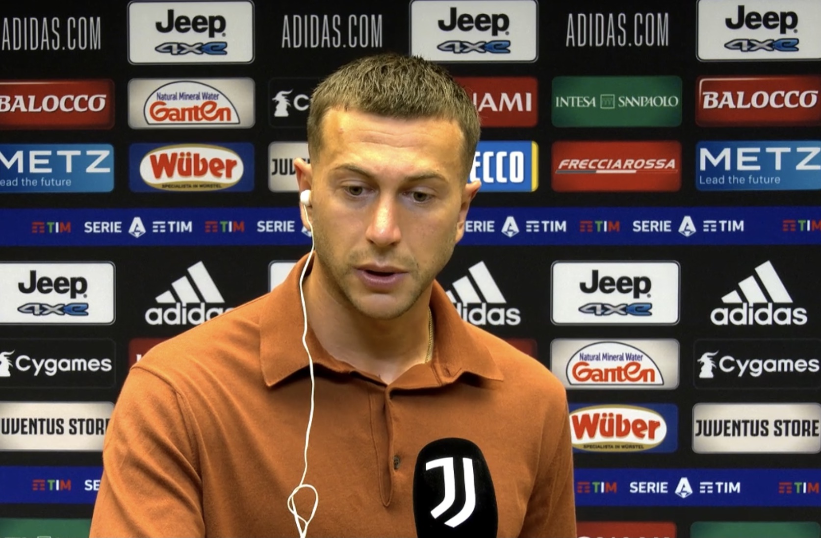 Μπερναντέσκι: «Δεν γίνεται να υποφέρουμε σε κάθε αγώνα»