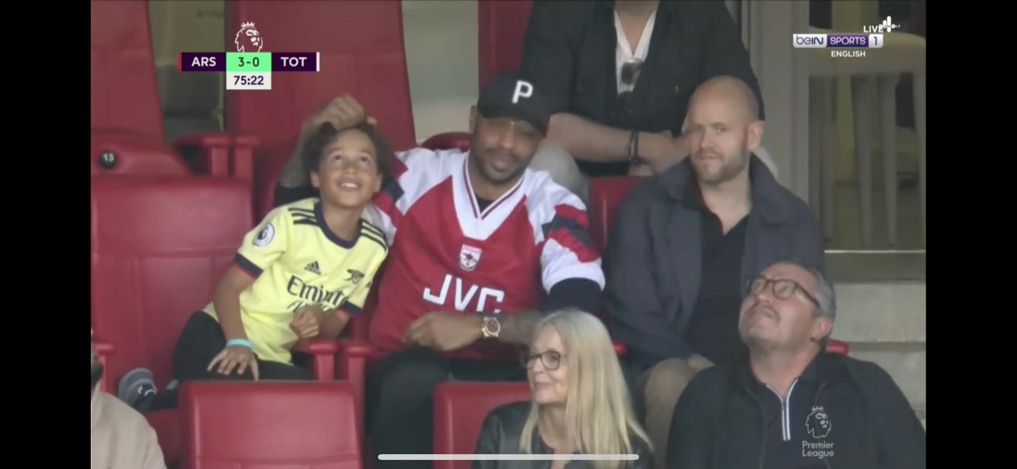 «Αρρωστάκι» με την Άρσεναλ και ο γιος του Ανρί! (pics)