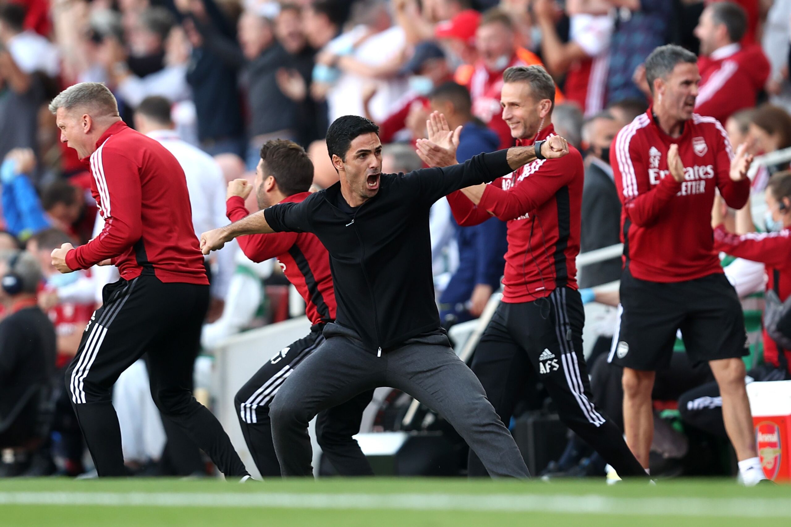 Ο Αρτέτα τρελάθηκε με τους οπαδούς της Άρσεναλ και τους αφιέρωσε την νίκη (vid)