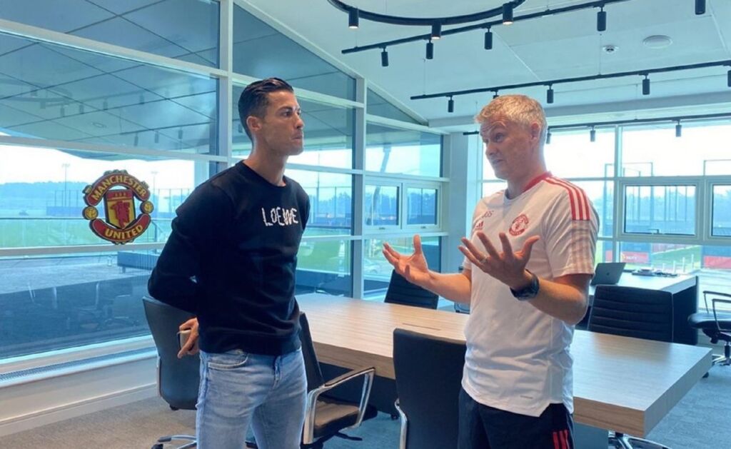 Πρώην παίκτης της Λίβερπουλ τρόλλαρε Κριστιάνο-Σόλσκιερ!