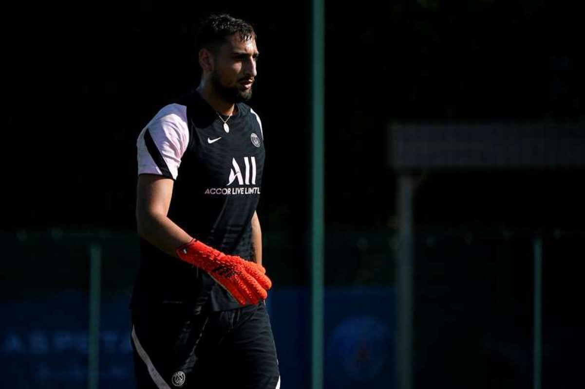 Ξενέρωσε ο Ντοναρούμα και περιμένει την Γιουβέντους