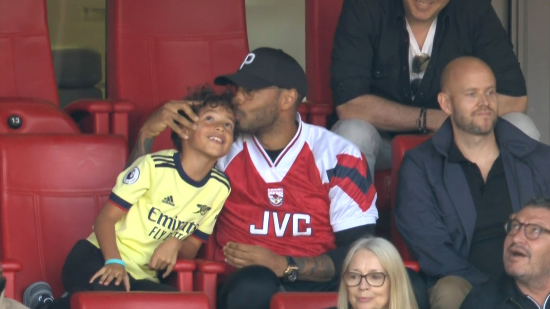 Ο Ανρί θέλει να δει και πάλι μία μεγάλη και άξια Άρσεναλ!