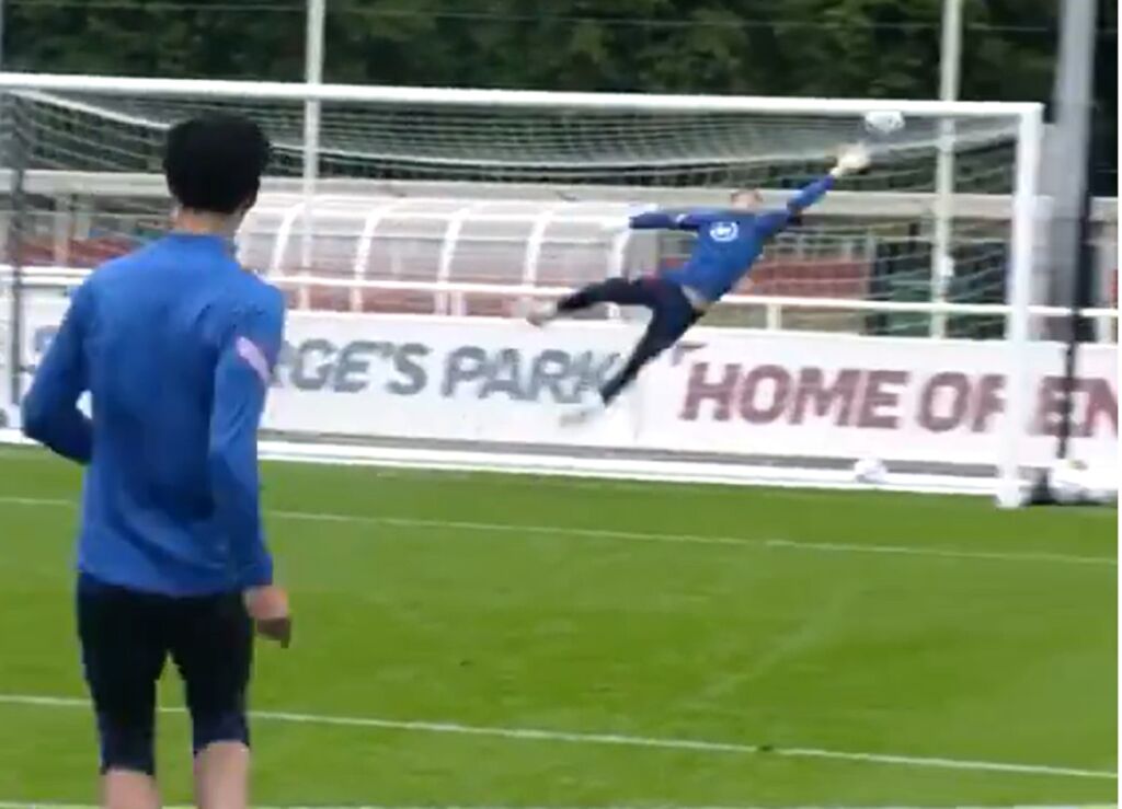 Δίδαξε… Μέσι ο Τζόουνς στην προπόνηση της Αγγλίας (vid)