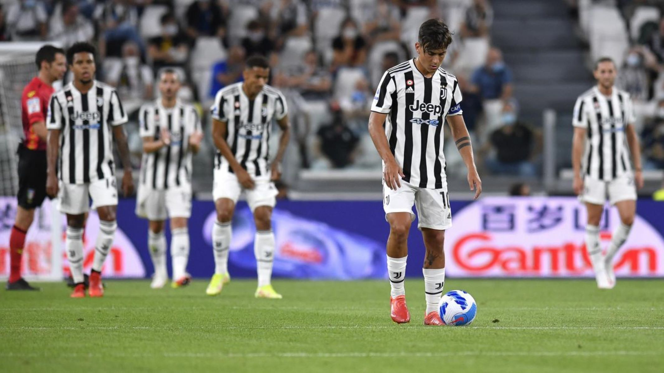 Μισή η Γιουβέντους στον «τελικό» με Νάπολι