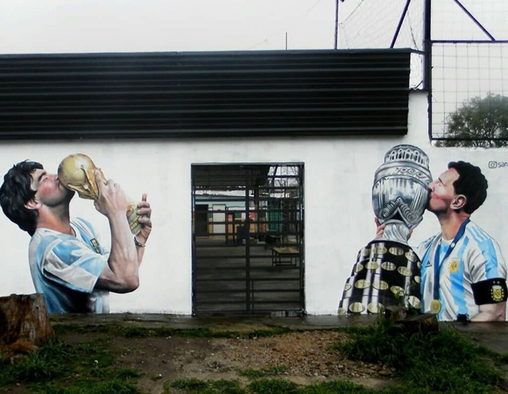 Μέσι και Μαραντόνα βρίσκονται αντικριστά κάπου στην Αργεντινή! (pics)