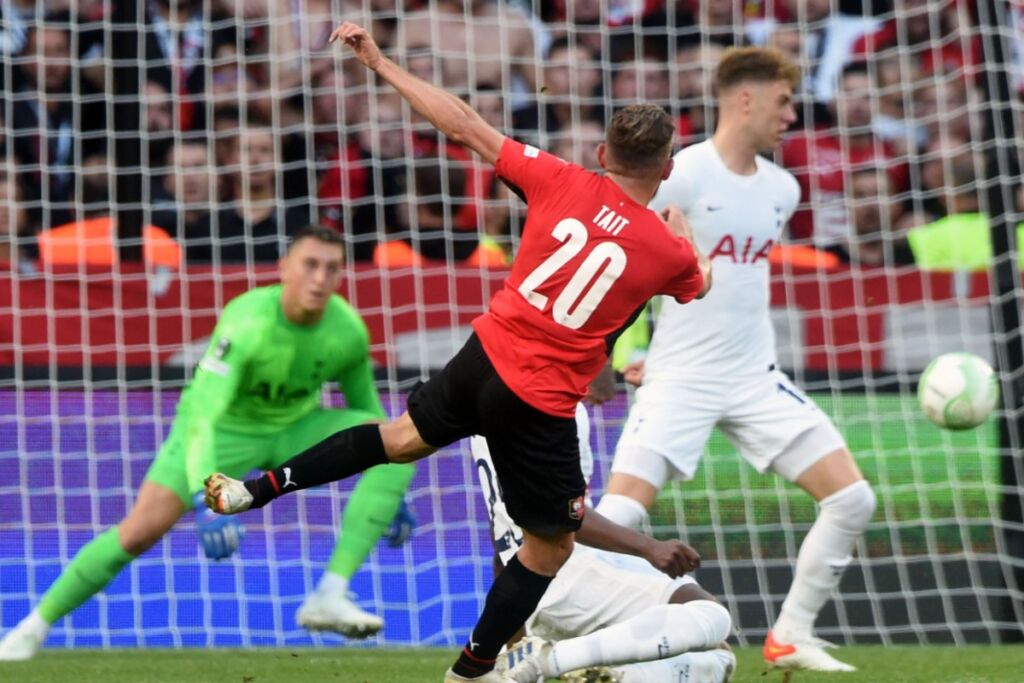 Νέα διοργάνωση, ίδια μετριότητα για την Τότεναμ (vid)