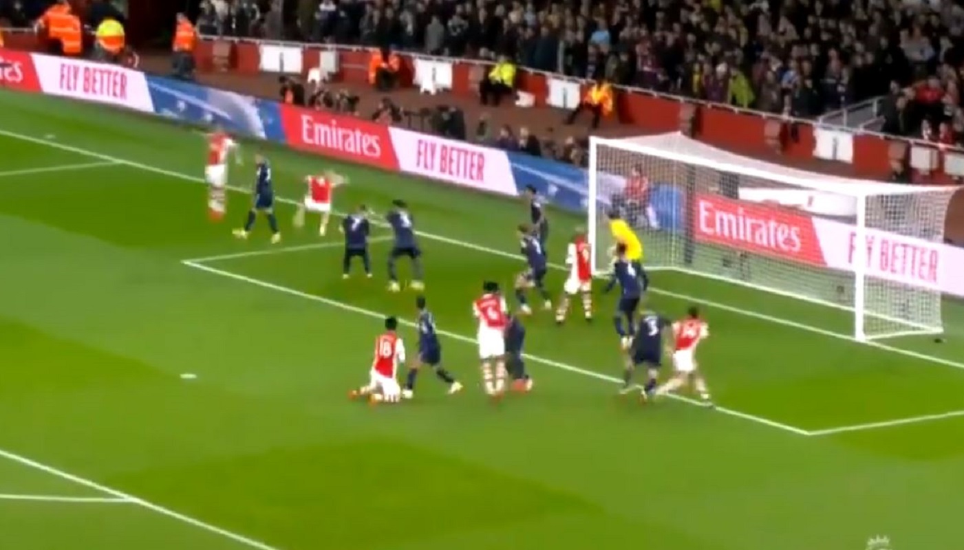 Τυφλή κεφαλιά Παρτέι και… πρώτο αίμα για την Άρσεναλ! (vid)