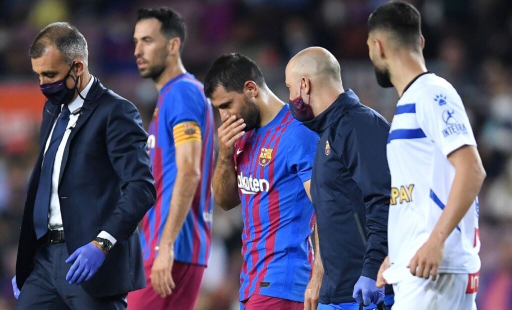 Πέρασε τη νύχτα στο νοσοκομείο ο Αγκουέρο – Αγωνία στην Μπαρτσελόνα!