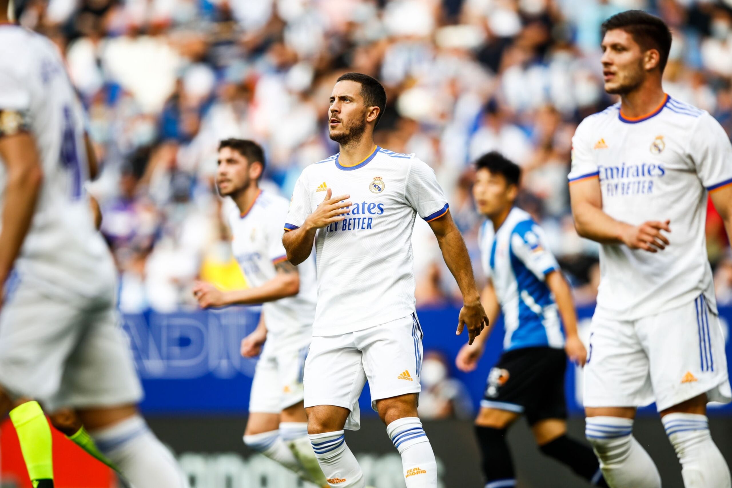 Άλλα λέει και άλλα κάνει με τον Αζάρ ο Αντσελότι!