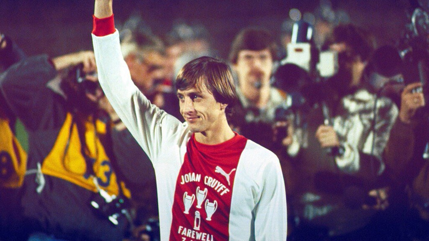 Όταν ο Κρόιφ πήγε κόντρα σε όλους και φόρεσε το «14»! (pic)