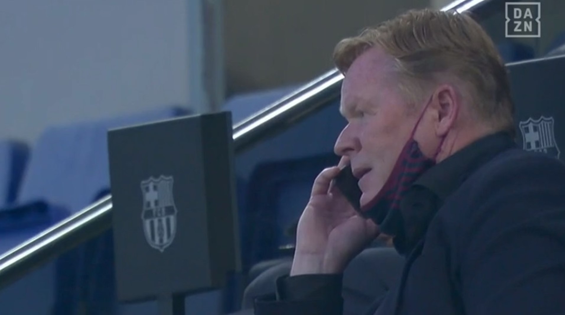 Έξαλλος ο Κούμαν! Βρίζει και φωνάζει από το τηλέφωνο! (vid)