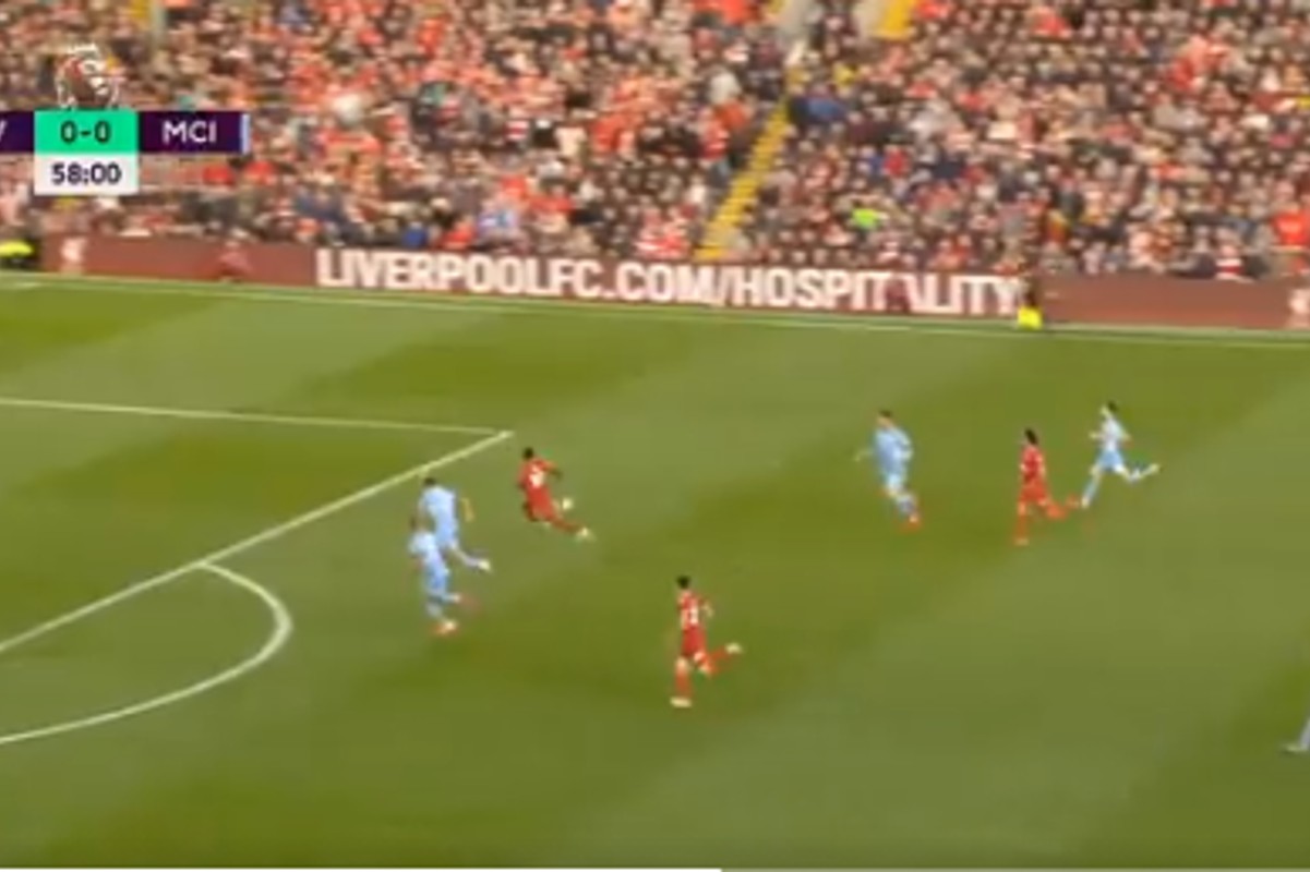 Σαλάχ κερνάει και Μανέ πίνει για το 1-0 της Λίβερπουλ (vid)